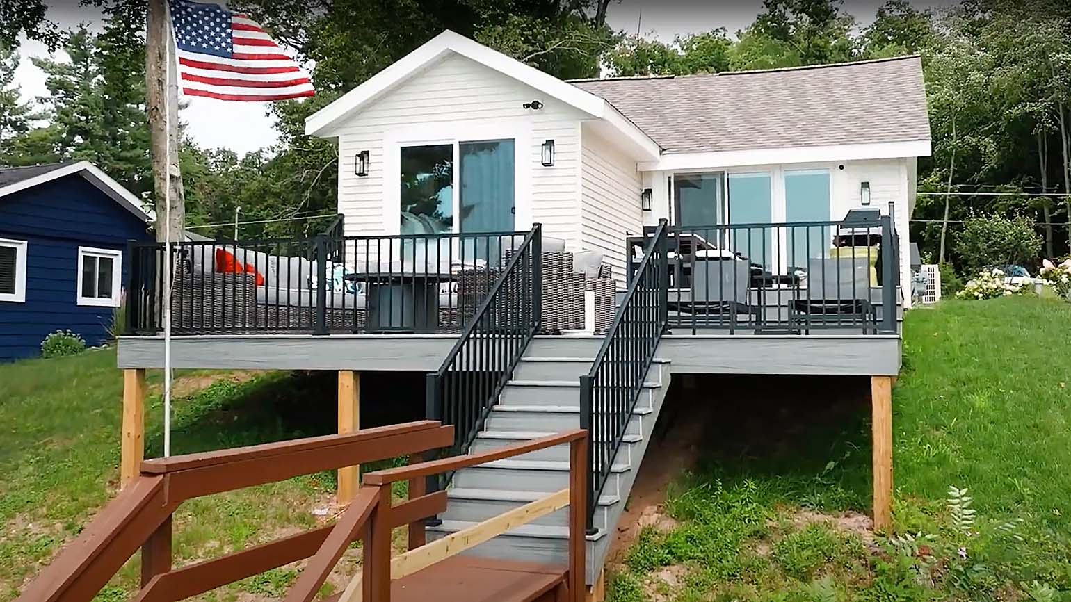 Decking Contractors Grand Rapids MI